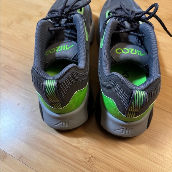 Nike shoes size 12 green and gray - Picture 4 of 9